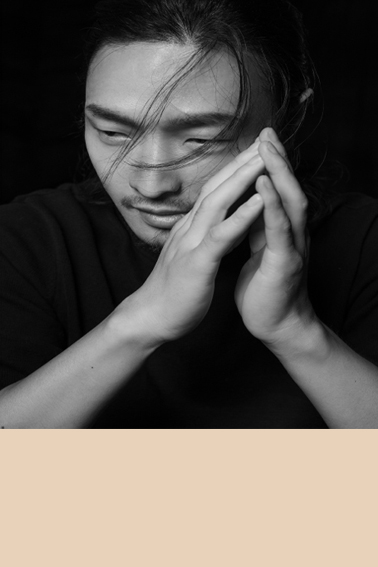 高浮雕和淺浮雕在色彩上有什么差異？